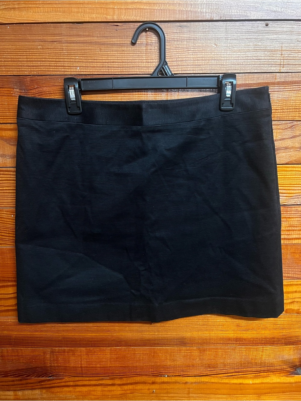 Banana Republic Black Ribbed Stretch Mini Skirt Women’s Size 12